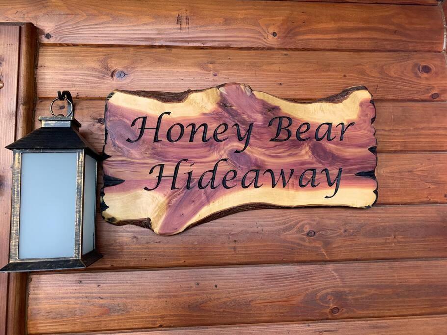 Honeybear Hideaway Cabin Hayward Exterior photo