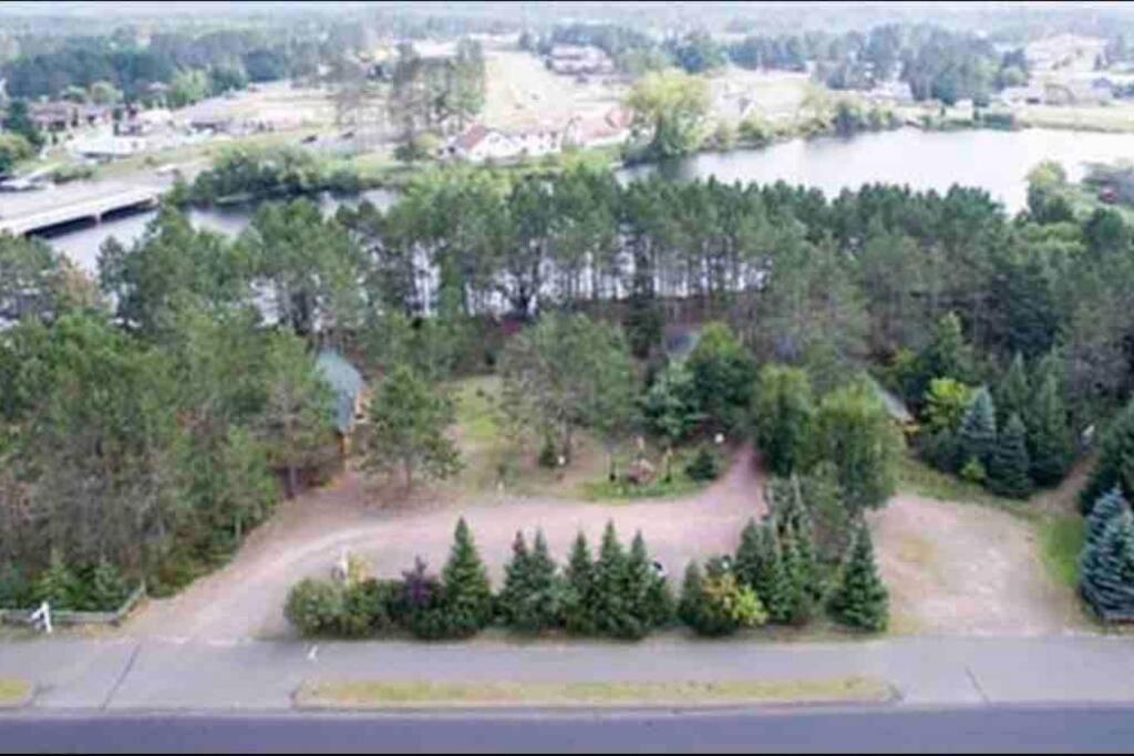 Honeybear Hideaway Cabin Hayward Exterior photo