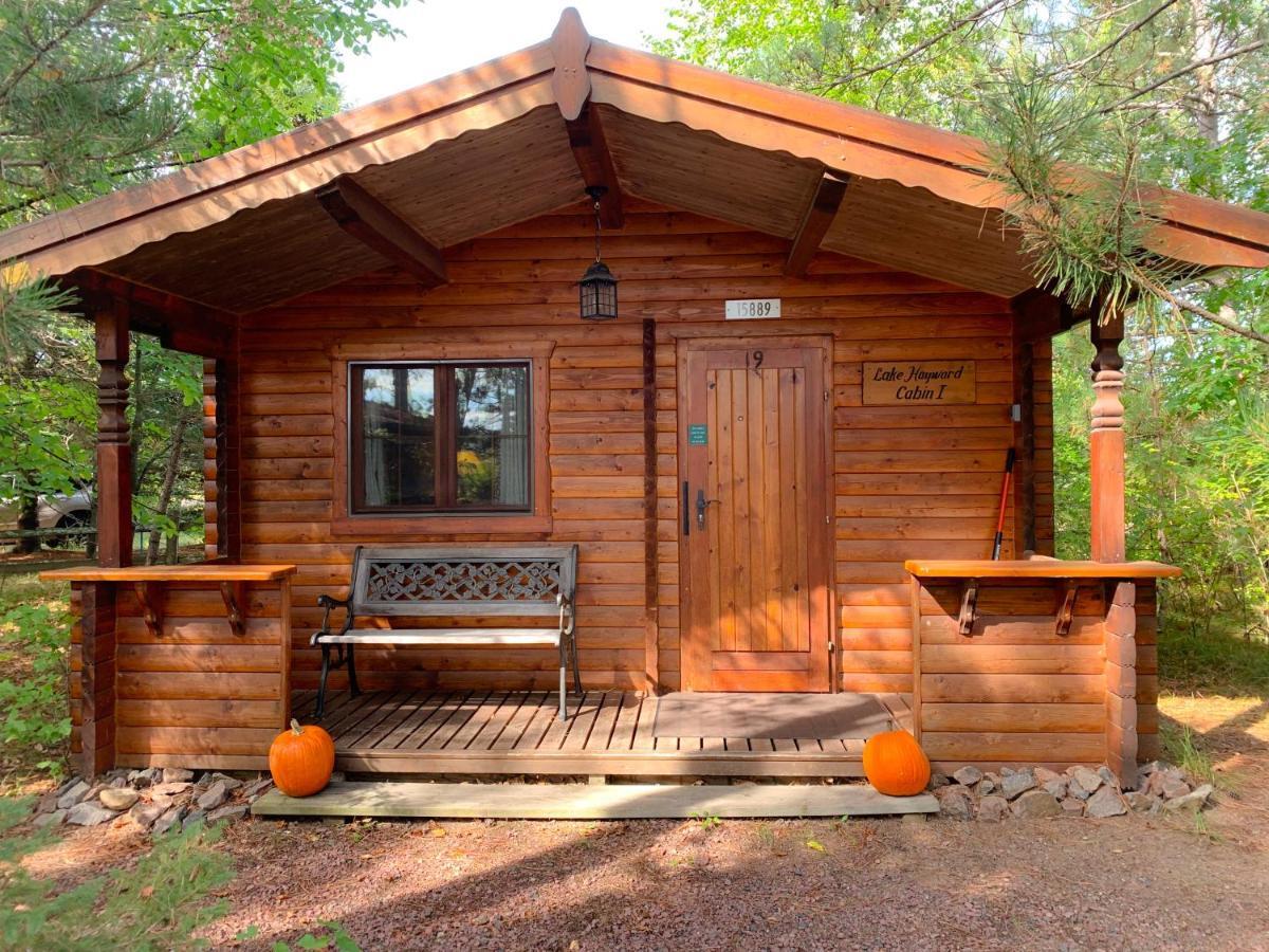 Honeybear Hideaway Cabin Hayward Exterior photo